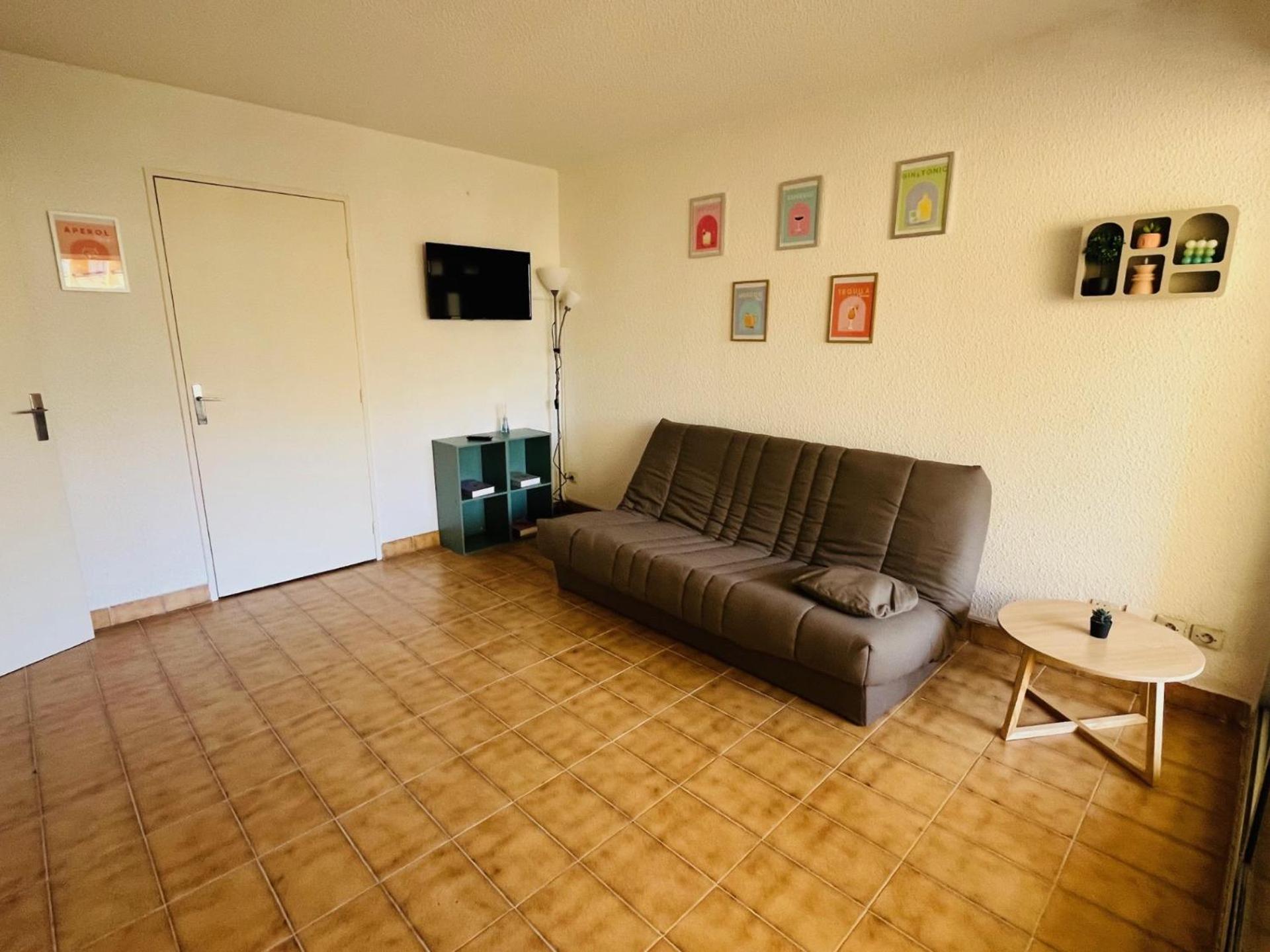 T2 ,4 Couchages ,Climatise ,Terrace ,En Face D'Aqualand ,Plage Rochelongue Agde Exterior photo